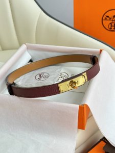 爱马仕女款腰带 全套包装 1.8Mm 女款 凯莉 顶级原单 原厂进口皮 专柜五金 K金 铂金 玫金 长度可调节 专柜同款 经典款式