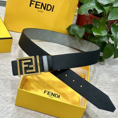 特 Fendl 芬迪 宽40Mm双面原版小牛皮 搭配单钌钯电镀扣 完美的手感.油边 出众的设计.风格 高贵奢华 时尚大方 高清实拍 货真价实 品质保证 双面用