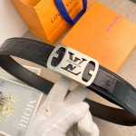 Lv 特种皮腰带系列 ，原厂五金精品不锈钢扣 手感柔软舒适 宽3.8Cm。