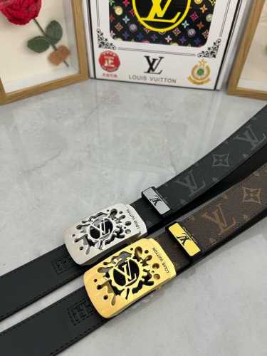 品名：Lv..路易..威登自动带 材质：原单牛皮腰带 百分百头层牛皮腰带保证真皮，24K纯钢扣，专柜原单品质、做工精细，时尚大牌，送人自用首选 包装： 请认准如