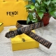 Fendl 芬迪 专柜同款 宽40Mm 标志造型宽皮带。钉扣式带扣。棕色小牛皮制成。印有浮雕手绘黑色与棕色 Ff 图案。镀金表面金属制品，品质保证。