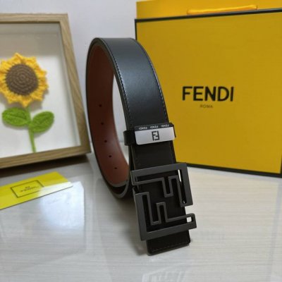 品名：芬迪 Fendi 原单 材质：原单牛皮腰带 百分百头层牛皮腰带保证真皮，24K纯钢扣，专柜原单品质、做工精细，时尚大牌，送人自用首选 包装： 请认准如图专