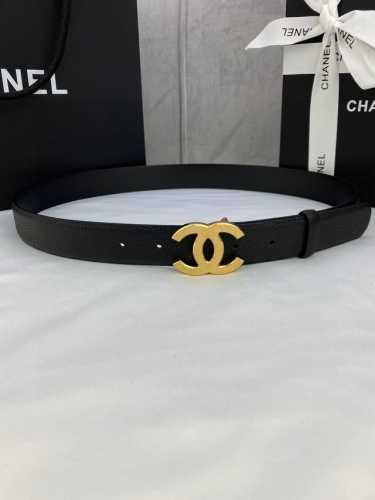 宽度3.0Cm Chanel 香奈儿 荔枝纹牛皮 颗粒饱满紧致清晰，搭配采用填粉五金工艺金 银 色钢扣。
