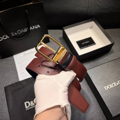 特 Dg， 杜嘉班纳 新款 宽3.5Cm高级定制款男士皮带 鸵鸟纹 双面头层牛皮，真材实料 很有质感 时尚经典不失风范 可自行裁剪 ！