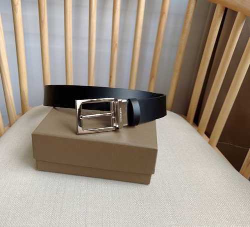 Burberry 专柜新款 男士印花腰带 双面头层原版牛皮 印有kingdom字样 宽3.5Cm 纯铜五金扣环镌刻 Burberry 字母徽标 时尚休闲 原单品