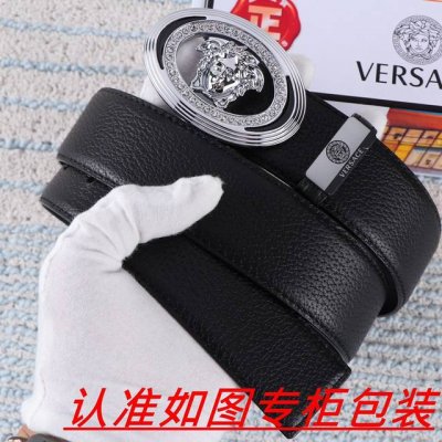 品名：Versace.范思哲原单 材料：百分百头层牛皮，保证真皮。24K纯钢扣双面可用专柜同等质量， 送人自用首选 包装： 请认准如图专柜包装，赠送打孔器，银联