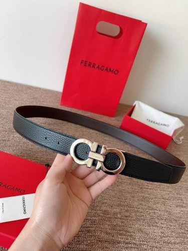 特 Ferragamo.菲拉格慕 全套新款包装 宽度3.5Cm 高级定制款男士皮带 双面进口牛皮 可双面使用 自行选择搭配 真材实料 很有质感 时尚经典不失风范