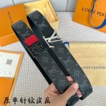 驢家 寬度40Mm Ss今季專櫃在售新品 男款 進口訂製帆布面料 襯托意大利進口柔軟純色小牛皮底 精緻的亮面搭扣裝飾有與皮帶身相呼應的小皮飾 印有品牌設計log