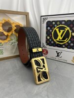 品名：Lv..路易..威登原单 材质：原单牛皮腰带 百分百头层牛皮腰带保证真皮，24K纯钢扣，专柜原单品质、做工精细，时尚大牌，送人自用首选 包装： 请认准如图