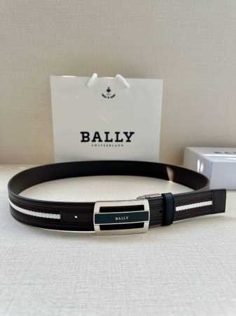 特 Bally巴利 专柜同款 宽3.4Cm 这款选用面皮搭布条 反面进口牛皮精制而成 正面金属搭扣，简约百搭 可调式长度可轻松匹配完美尺寸 - 点击图像关闭