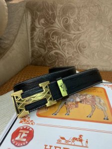品名：爱马仕.Hermès C原单 材质：原单牛皮腰带 百分百头层牛皮腰带保证真皮，24K纯钢扣，专柜原单品质、做工精细，时尚大牌，送人自用首选 包装： 请认准