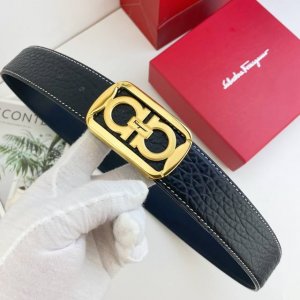 菲拉格慕 特种皮腰带系列 ，原厂五金精品不锈钢扣，手感柔软舒适 宽3.8Cm。