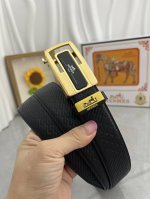 品名：爱马仕.HermèS 自动带 材质：原单牛皮腰带 百分百头层牛皮腰带保证真皮，24K纯钢扣，专柜原单品质、做工精细，时尚大牌，送人自用首选 包装： 请认准