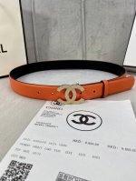 宽度3.0Cm Chanel 香奈儿 经典款平纹 两面牛皮搭配金 银 色镶钻钢扣。