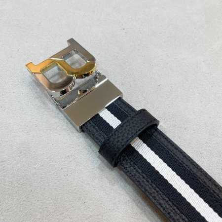 专柜ＢＡ、ＬＬＹ 拼色款全皮手工拼接 双面两用 尺寸3.4Cm - 点击图像关闭