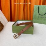 品牌 Gucci ：原单面头层牛皮腰带搭配原厂皮底，新款双G铜扣，时尚大方，古奇又一经典之作，宽度2.0Cm