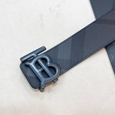 巴宝～莉 T、B系列意大利原厂皮料 双面两用尺寸4.0Cm 五金进口炉内五金，并非市场It水调五金所见所得 顶级