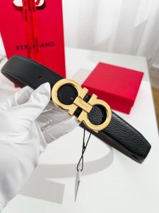 Ferragamo.菲拉格慕 全套新款包装 宽度3.5Cm 高级定制款男士皮带 双面进口牛皮 可双面使用 自行选择搭配 真材实料 很有质感 时尚经典不失风范 搭