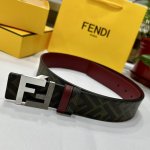 p190 Fendi（芬迪）专柜同款 宽4.0Cm 双环正反用腰带 Ff按钉搭扣 酒红色Cuoio Romano皮革材质 反面面料带有烟草黄和黑色Ff图案 四方