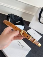 Celine.赛琳 全套包装 Western中号光滑牛皮革腰带 牛皮革 中腰 圆形带扣 2个金属环和1个金属尖头装饰 第一个圆环底部镌刻Celine Paris