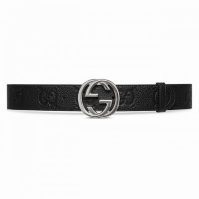古驰.Gucci 全套包装 4.0Cm Gg 2024新款Supreme帆布是品牌的一款代表性面料，其灵感源自30年代的典藏设计。互扣式双G以钯金色调配件亮眼呈