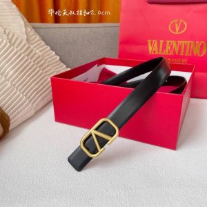 特 华伦天奴20Mm经典款双面色一带两用款 双面头层牛皮腰带搭配华伦精品铜扣，华丽优雅，时尚必备
