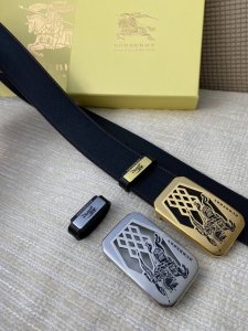 品名：巴宝莉c原单 材质：原单牛皮腰带 百分百头层牛皮腰带保证真皮，24K纯钢扣，专柜原单品质、做工精细，时尚大牌，送人自用首选 包装： 请认准如图专柜包装赠送