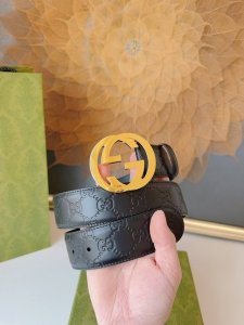 特 Gucci.古驰 全套包装 3.8Cm进口小牛皮压花, 专柜正品1:1完美复刻. 原版底皮, 采用热压印技术的gucci Signature皮革精制而成，触