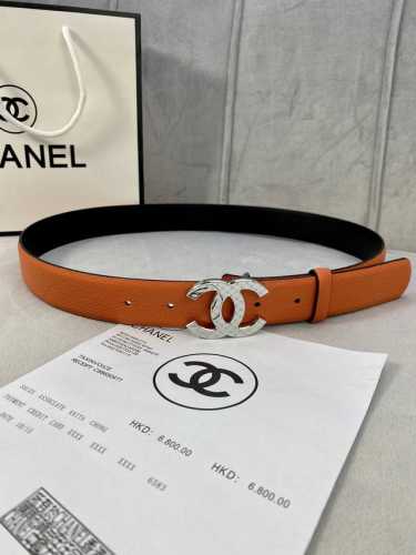 宽度3.0Cm Chanel 香奈儿 荔枝纹牛皮金 银色花纹金属钢扣。
