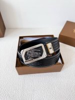 品名 巴宝莉.Burberry腰带 皮带 原单 型号 挂扣 经典纯钢材质挂扣 实物拍摄 头层牛皮 材料 百分百头层牛皮 保证真皮 双面可用专柜同等质量 经典双面