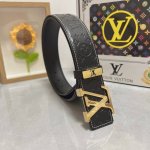 品名：Lv..路易..威登 材质：原单牛皮腰带 百分百头层牛皮腰带保证真皮，24K纯钢扣，专柜原单品质、做工精细，时尚大牌，送人自用首选 包装： 请认准如图专柜