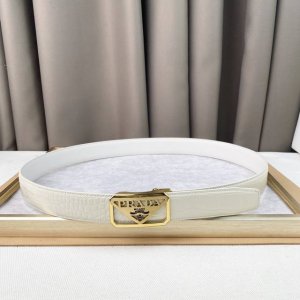 男士菲拉格慕、柔软细腻，百搭大方，宽3.5Cm 、 官网同步，不锈钢材质、可裁剪！