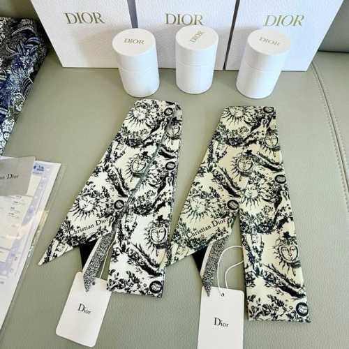 白色，太阳神，实物拍摄， 手机拍不出实物的美高品质Dior Mitzah老花时髦小丝带 绝对市面最好的版本 做工精细，丝带尖角直，这款上身效果也是非常赞，自留推