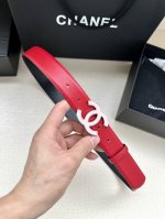 宽度3.0cm Chanel 香奈儿 进口柔软小牛皮纹路清晰五金配件金 银色 金属磨胶钢扣。