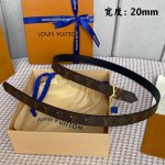 配全套包装礼盒 驢家新品 Ss22特別限定女士腰帶 寬度2Cm 訂製經典料襯托柔軟小牛皮底 全新開模標誌性搭扣 多色選