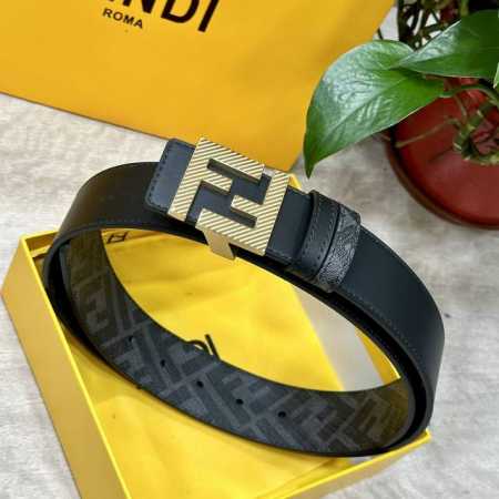 图片包装 Fendi 芬迪 专柜同款 宽4.0Cm 双环正反用腰带 Ff按钉搭扣 黑色Cuoio Romano皮革材质 反面面料带有烟草黄和黑色Ff图案 黑色珐 - 点击图像关闭
