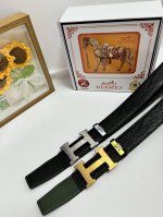 品名：爱马仕.Hermès 原单 材质：原单牛皮腰带 百分百头层牛皮腰带保证真皮，24K纯钢扣，专柜原单品质、做工精细，时尚大牌，送人自用首选 包装： 请认准如