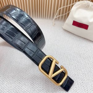 特 4.0Cm 华伦天奴官网新款，双面头层牛皮皮料，长度：85.90.95.100.105.110欧，精品铜五金扣带钢印原版开模定制庆祝]