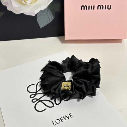 特 单个 配全套包装 Miumiu 缪缪 爆款真丝发圈，专柜款出货 一看就特别高档 超级百搭 必须自留