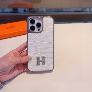 爆款上架爱马仕-Hermes鳄鱼纹H手机壳全包包边壳型号：为了不出现报错型号，请打开本机查看手机设置显示的型号Iphone16系列更新 Iphone16Pro