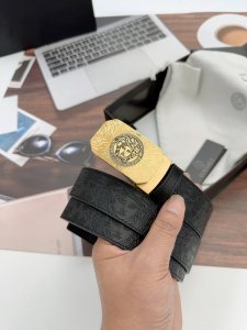 特P210 范思哲专柜同步原单品质进口小牛皮革！宽度：3.5Cm。913149