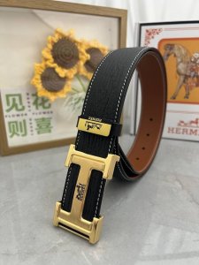 品名：爱马仕.HermèS 原单 材质：原单牛皮腰带 百分百头层牛皮腰带保证真皮，24K纯钢扣，专柜原单品质、做工精细，时尚大牌，送人自用首选 包装： 请认准如