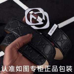 品名：古奇.Gucci原单 型号：认准如图专柜包装，赠送打孔器 材料：百分百头层牛皮，保证真皮。24K纯钢扣，Gg花纹双G系列专柜同等质量， 送人自用首选 包装