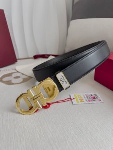 品名：Ferrgamo..菲拉格慕 腰带自动带 皮带 型号：自动扣，纯钢材质自动扣，头层牛皮，自动带身材料：百分百头层牛皮，保证真皮。24K纯钢扣专柜同等质量，