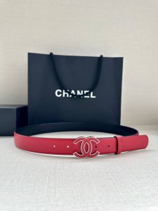 宽度3.0Cm Chanel 香奈儿 进口柔软小牛皮纹路清晰五金配件金 银色 金属磨胶钢扣。