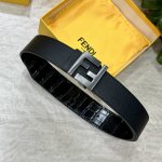 特 片装1 Fendl 芬迪 宽40Mm双面原版小牛皮 搭配单钌钯电镀扣 完美的手感.油边 出众的设计.风格 高贵奢华 时尚大方 高清实拍 货真价实 品质保证