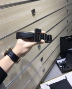 特 Sain Laure 宽25Mm 男女士腰带，原版进口全立面小牛皮，每针每线都非常紧致，Ysl戒指原版开模银扣，时尚百搭高雅，品质保证，非市场通货！