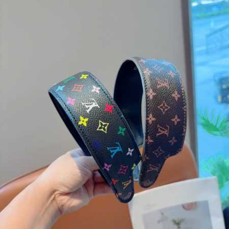 配包装 路易威登 Lv 超火爆官网新款老花发箍 头箍 - 点击图像关闭