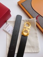 特 Ferragamo.菲拉格慕 全套包装 宽度3.5Cm 高级定制款男士皮带 双面进口牛皮 可双面使用 自行选择搭配 真材实料 很有质感 时尚经典不失风范 搭