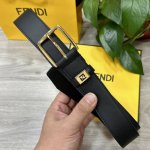 图片包装+10 Fendl 芬迪 宽35Mm，原单进口双面头层牛皮，搭配原版针扣，完美的手感.油边 。出众的细节，高清实拍，货真价实，品质保证。